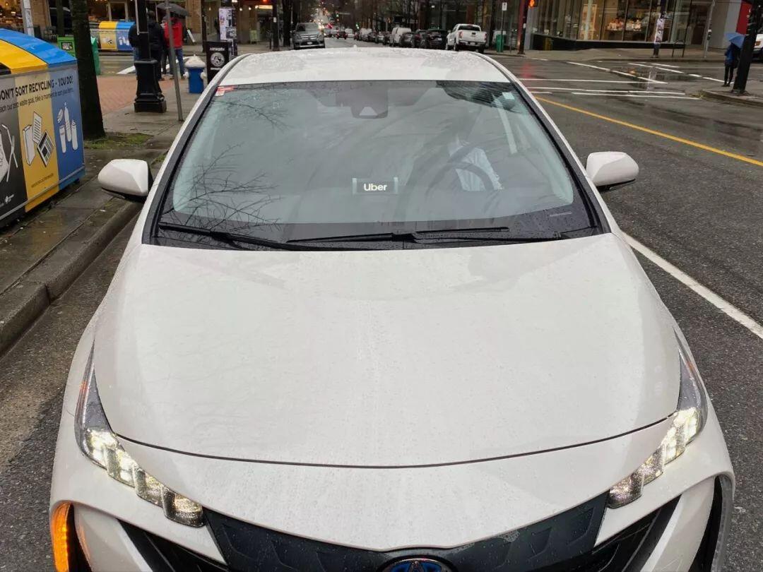 温哥华网约车今天投入使用！Uber vs. Lyft 到底选哪个？测评来了！ - 人在温哥华网VanPeople.com