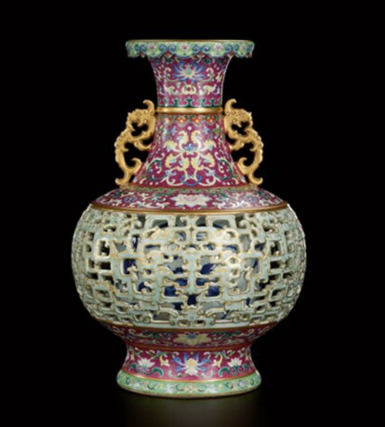 欧洲大妈在自家老房子里发现一中国花瓶一夜之间变千万富婆 人在洛杉矶网lapeople Com