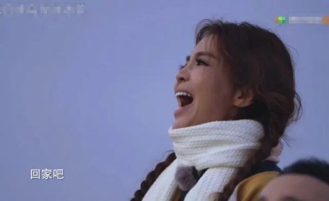 看哭了 疫情下 母亲独居海外 女星朱迅哭喊 妈妈回家吧 人在洛杉矶网lapeople Com
