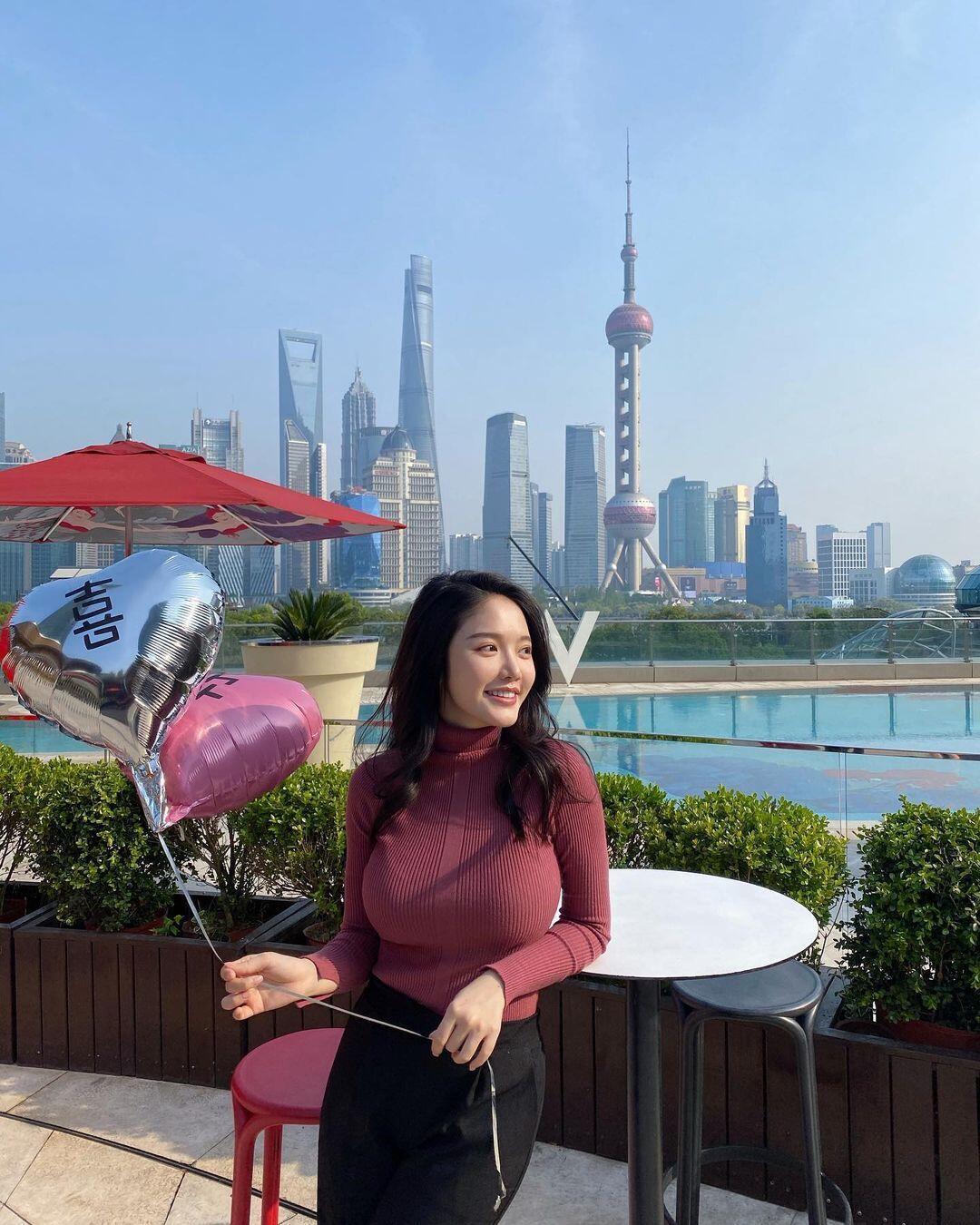 射雕英雄传 又翻拍这版黄蓉 身材 好过头了 人在洛杉矶网lapeople Com
