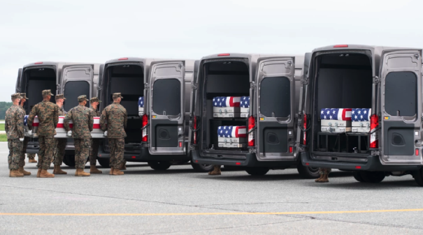 13名阵亡美军5名来自南加 San Diego海军陆战队伤亡惨重 向来岁的加州英雄致敬 人在洛杉矶网lapeople Com