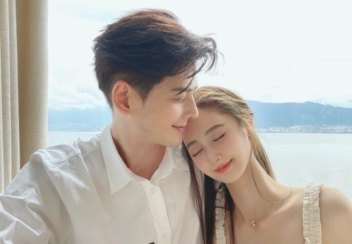 组图 郭品超马泽涵晒合照公开恋情表白对方甜度报表 人在洛杉矶网lapeople Com