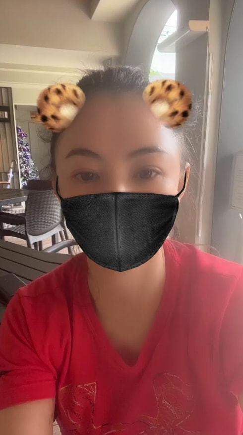 张柏芝清晨直播身后男子正在穿衣服疑似在家过夜 人在洛杉矶网lapeople Com